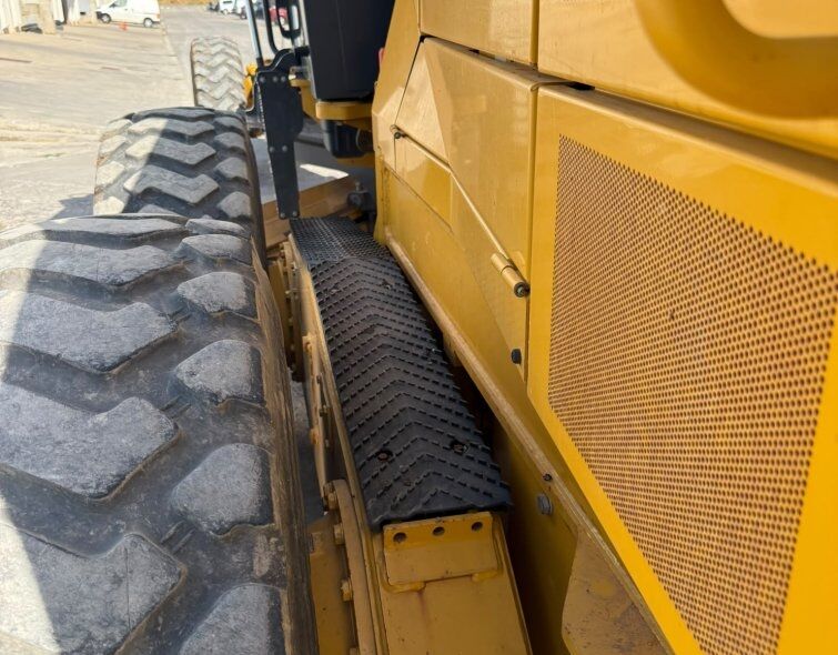 JOHN DEERE  672GP AWD **ZUGELASSEN**